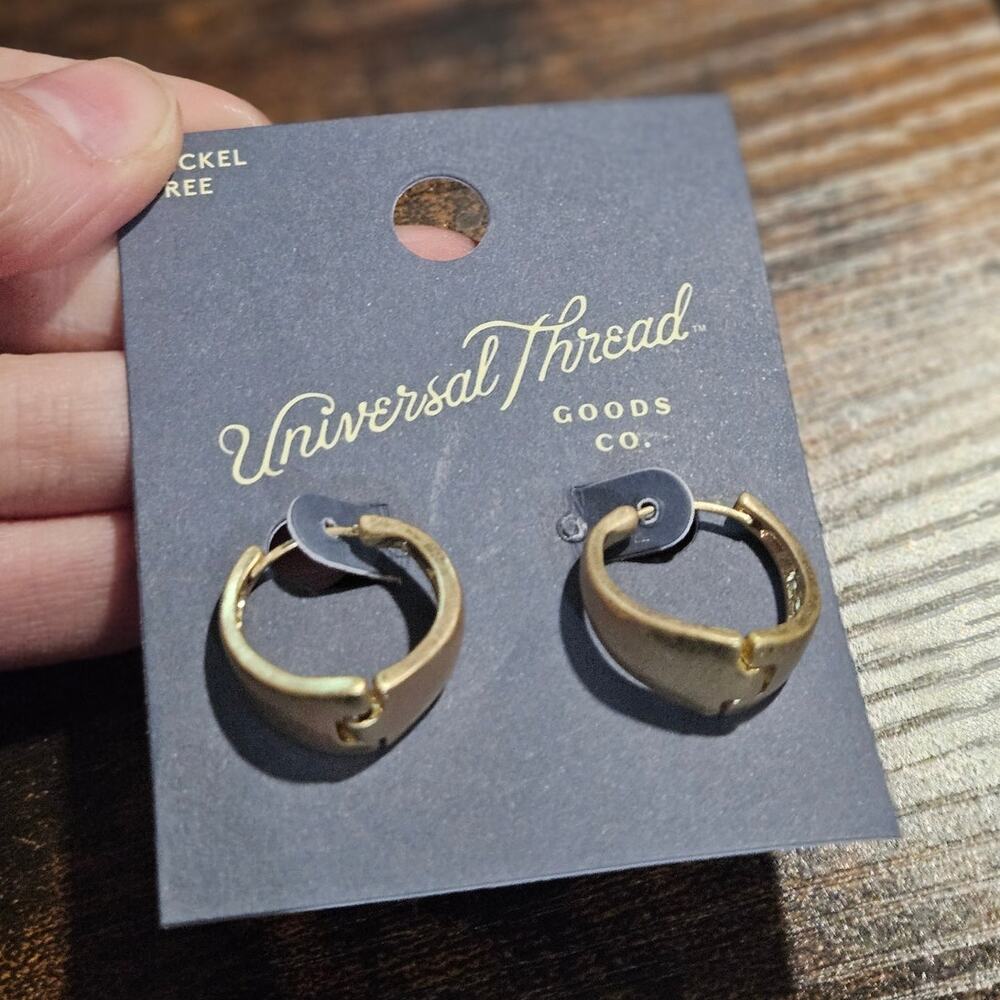 Universal Thread Gold-Tone Modern Huggie Hoop Earrings ~ Nickel Free
